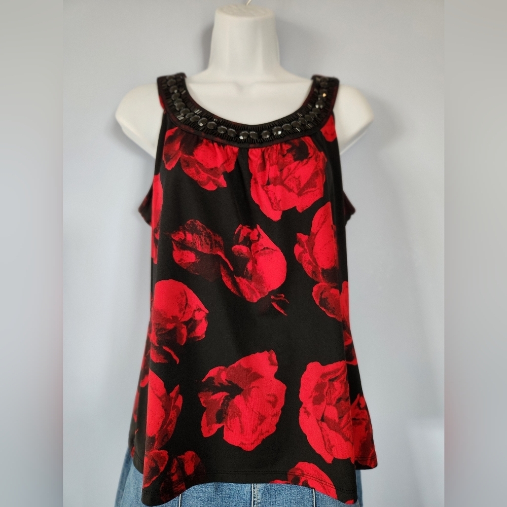 Ispiri beaded floral tank